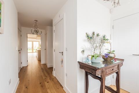 101 Clay Farm Drive, Trumpington, Cambridge, CB2 9BX