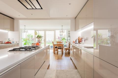 101 Clay Farm Drive, Trumpington, Cambridge, CB2 9BX