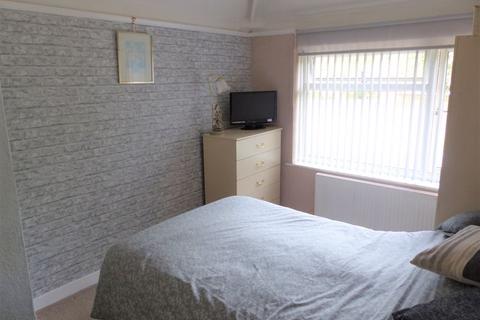 813 Aldridge Road, Great Barr, Birmingham, B44 8NN