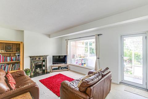 38 Church Way, South Croydon, CR2 0JR