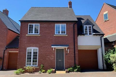3 bedroom detached house to rent, Village Drive, Lawley, Telford