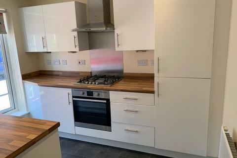 3 bedroom detached house to rent, Village Drive, Lawley, Telford