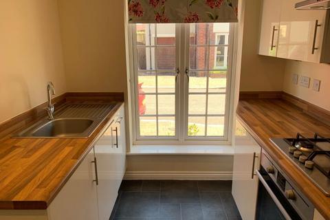 3 bedroom detached house to rent, Village Drive, Lawley, Telford