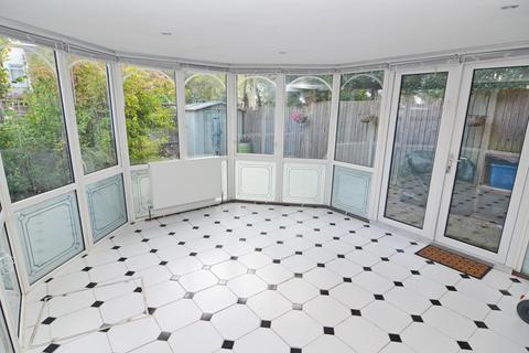 30 Down Road, Teddington, TW11 9HA