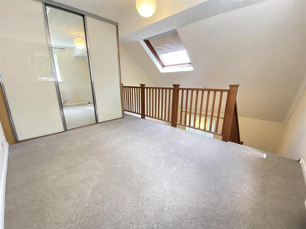 Bedroom.JPG