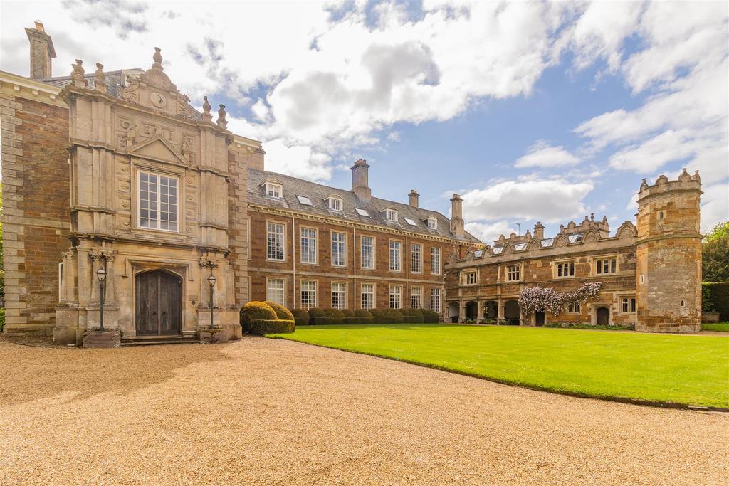 The Corner House, Dingley Hall (6).jpg