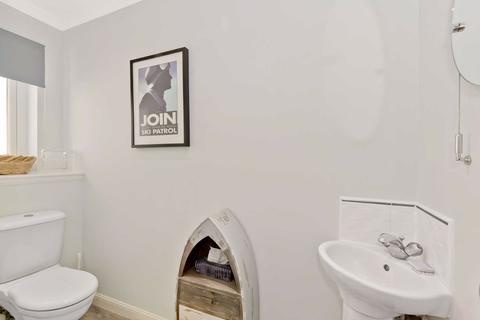 9 Blackthorn Place, Blairgowrie, PH10 6FH