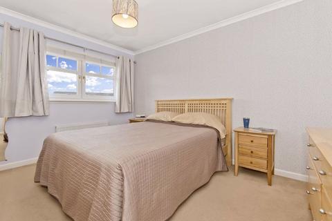 9 Blackthorn Place, Blairgowrie, PH10 6FH