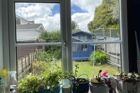 8 Century Close, St Austell, PL25 3UY