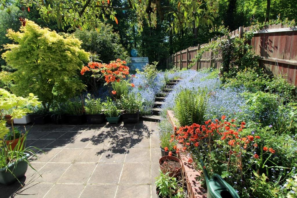 Stella Hall Drive, BlaydonOnTyne 3 bed semidetached house £139,950