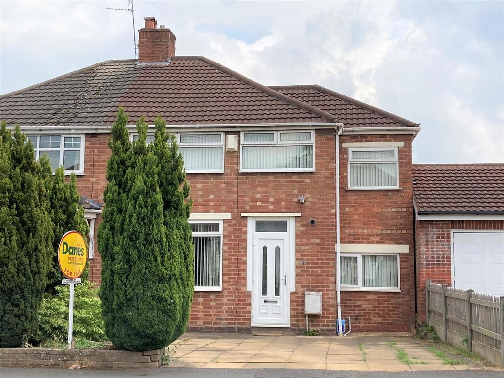 Ventnor Road, Solihull 4 bed semidetached house £220,000