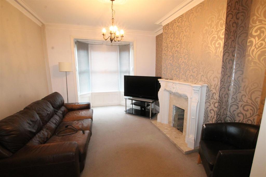 Milburn Street, Crook 2 bed terraced house £65,000