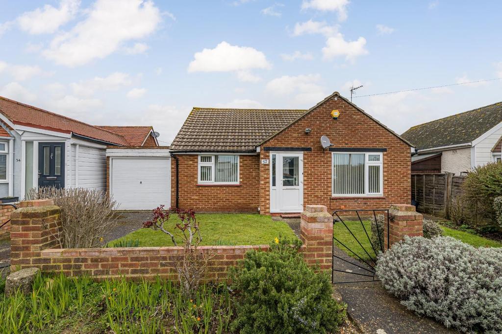 Wolseley Avenue, Herne Bay 2 bed detached bungalow £360,000