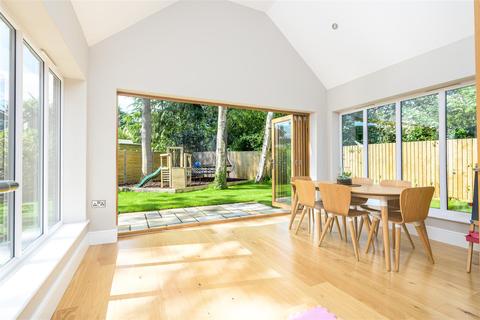 4 Willow Brook, Harlaxton, Grantham, NG32 1GA