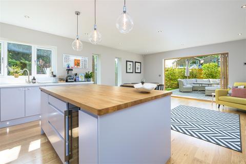 4 Willow Brook, Harlaxton, Grantham, NG32 1GA