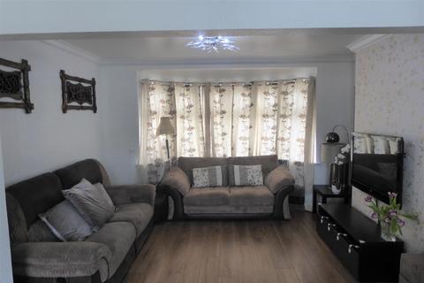 15 Whitton Waye, Whitton, Hounslow, TW3 2LT