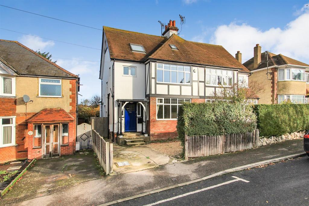 Douglas Avenue, Whitstable 3 bed semidetached house £1,595 pcm (£368 pw)