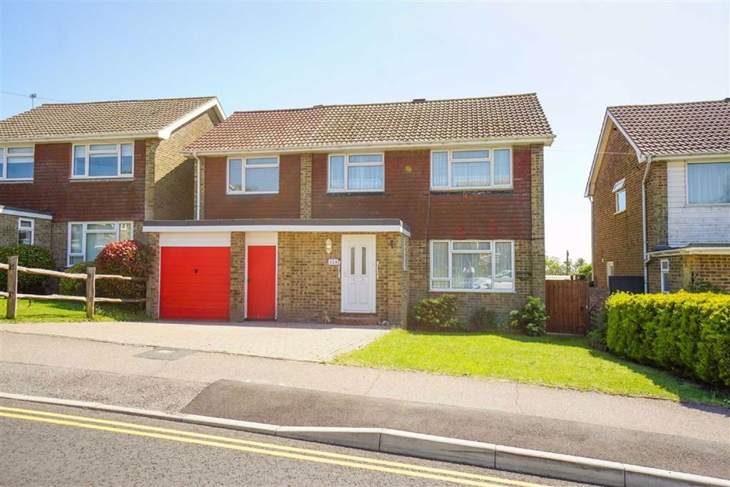 Little Ridge Avenue, St.... 4 bed detached house £415,000
