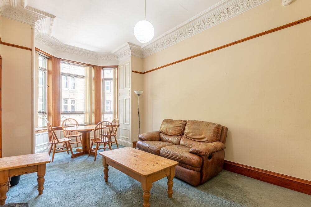 Harrison Road Edinburgh EH11 1EQ United Kingdom 2 bed flat £750 pcm (£173 pw)