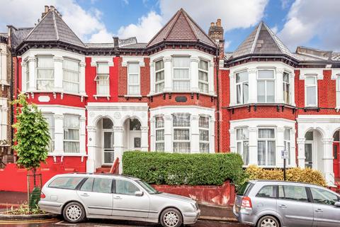 79 Wightman Road, London, N4 1RJ