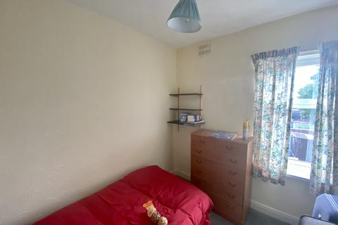 93 Abbey Road, Blackpool, FY4 2PY