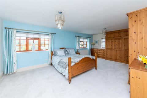 Chase View Puddle Hill, Hixon, Stafford, ST18 0NG