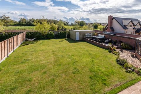 Chase View Puddle Hill, Hixon, Stafford, ST18 0NG