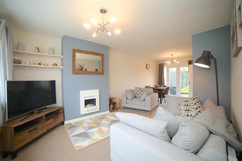 30 Trinity Rise, Stafford, ST16 1RX