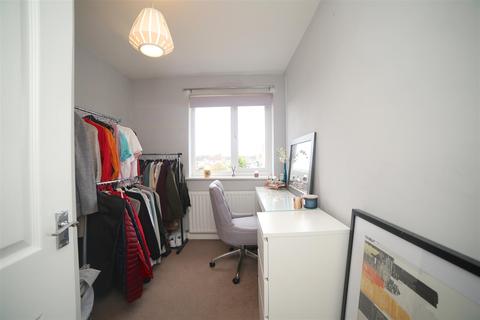 30 Trinity Rise, Stafford, ST16 1RX