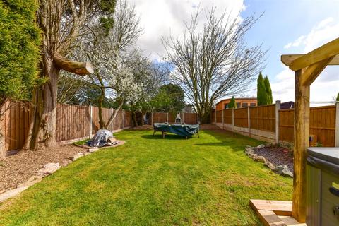 11a Beechtree Road, Walsall, WS9 9LS