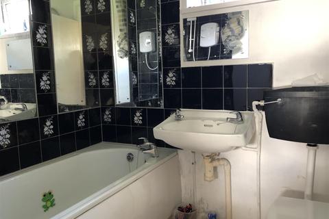 115 Bishopdale, Telford, TF3 1SF