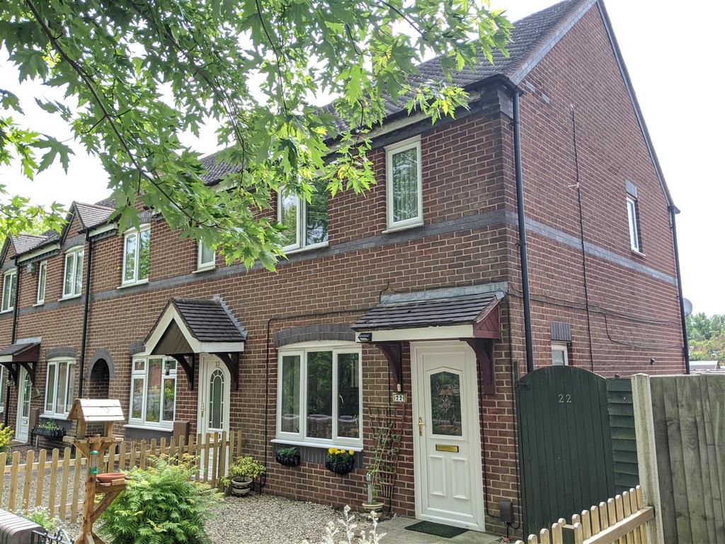 Highland Lea, Horsehay, Telford, Shropshire, TF4 2 bed terraced house