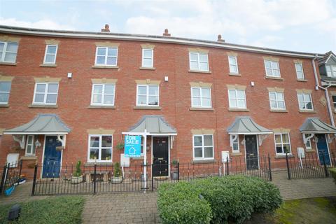 43 Gatcombe Way, Priorslee, Telford, TF2 9GZ