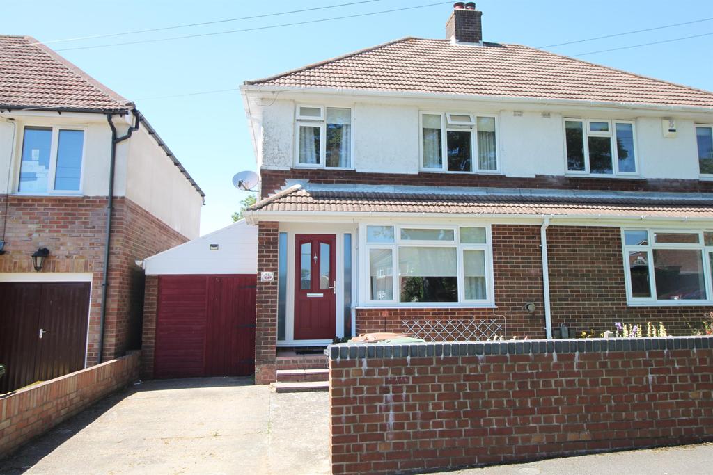 Coach Road, Hamble, Southampton, SO31... 3 bed semidetached house £