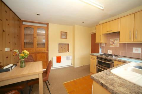 42 Manor Road, Dawley, Telford, TF4 3ED