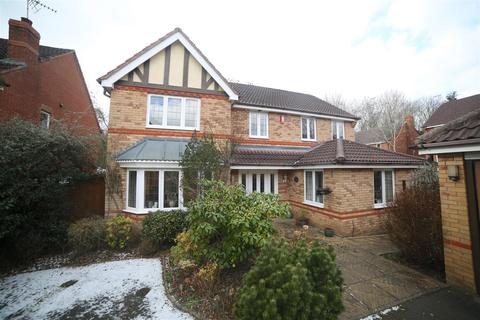 49 Arundel Close, Telford, TF3 2LX