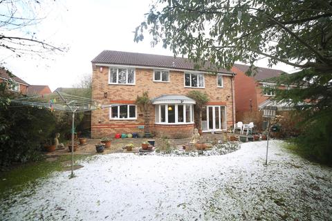 49 Arundel Close, Telford, TF3 2LX