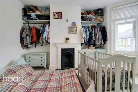 124 Brunswick Road, London, E10 6RS
