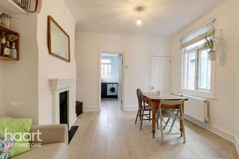 124 Brunswick Road, London, E10 6RS