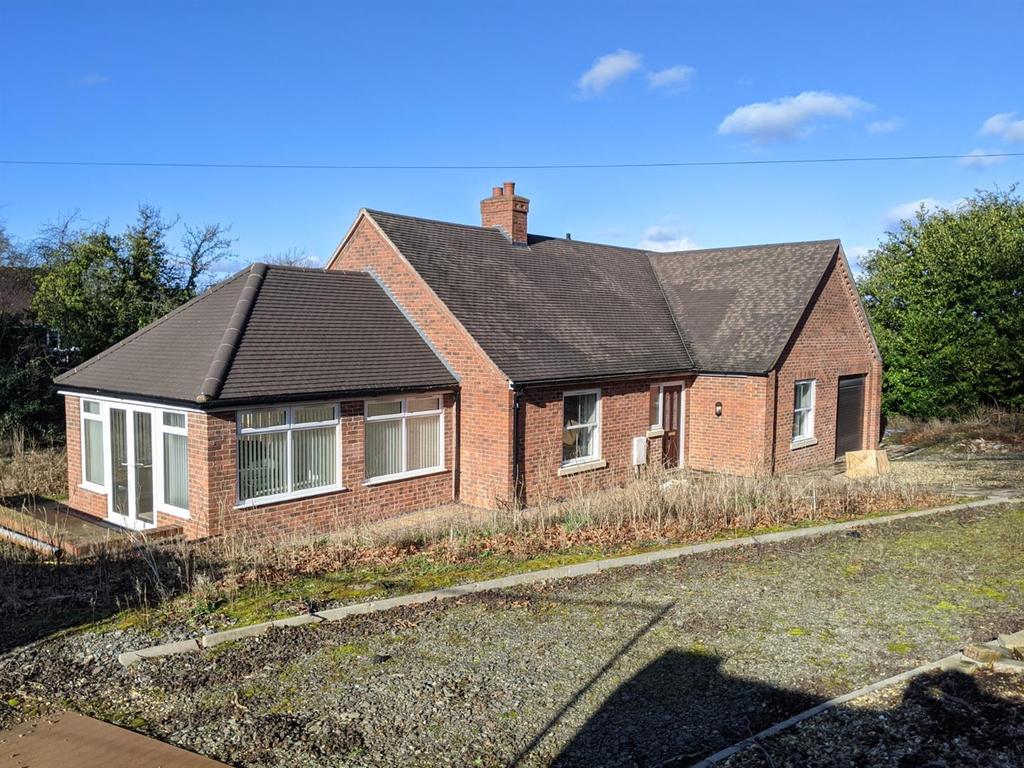 Priorslee Village, Priorslee, Telford, Shropshire, TF2 2 bed bungalow