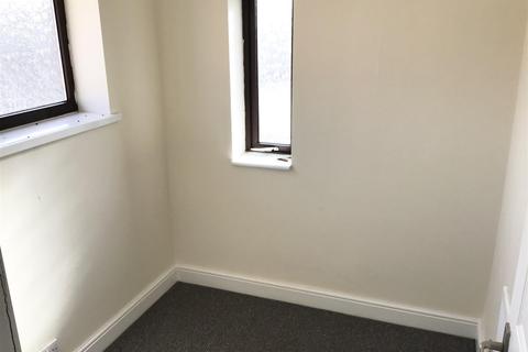 63 Johnston Road, Dawley, Telford, TF4 2DF