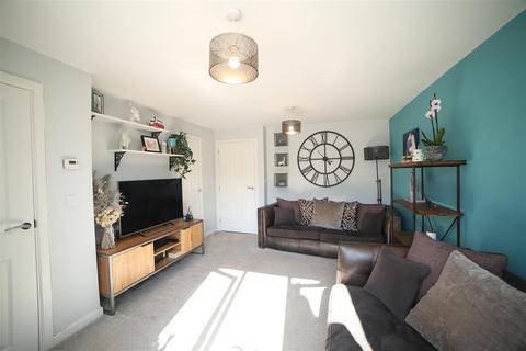 45 Booth Crescent, Telford, TF3 5HX
