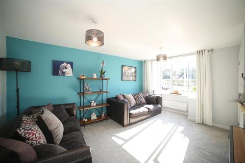 45 Booth Crescent, Telford, TF3 5HX