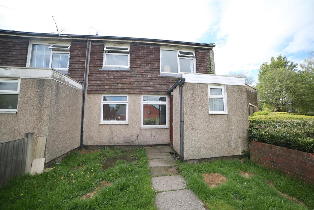 Barn Close, Donnington, Telford... 3 bed house £97,500