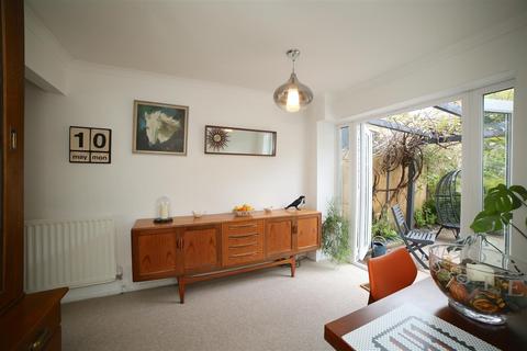 59 Trinity View, Ketley Bank, Telford, TF2 0DY