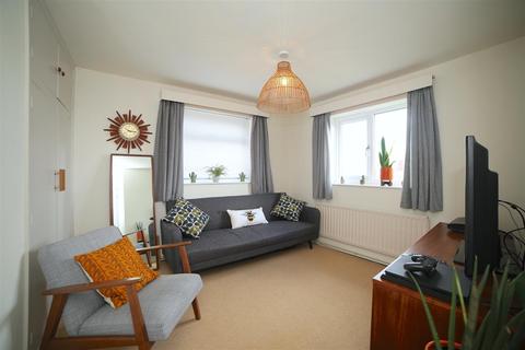59 Trinity View, Ketley Bank, Telford, TF2 0DY