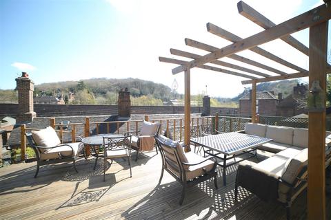 23 Darby Road, Coalbrookdale, Telford, TF8 7EL