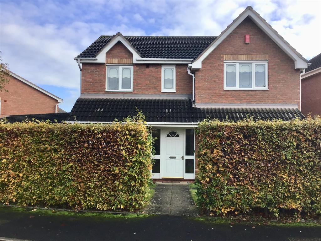 Brandon Avenue, Admaston, Telford, Shrops, TF5 4 bed detached house £