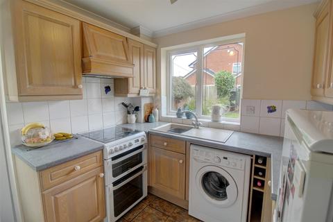 34 Ainsworth Road, Fordhouses, Wolverhampton, WV10 8TE