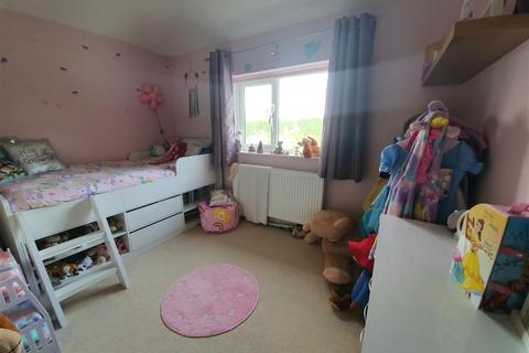 5 Beech Close, Wolverhampton, WV10 6TS